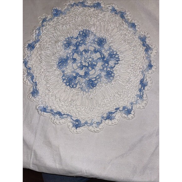 Vintage Hand Crocheted Doily 13 1/2" Round Blue white - Picture 2 of 3